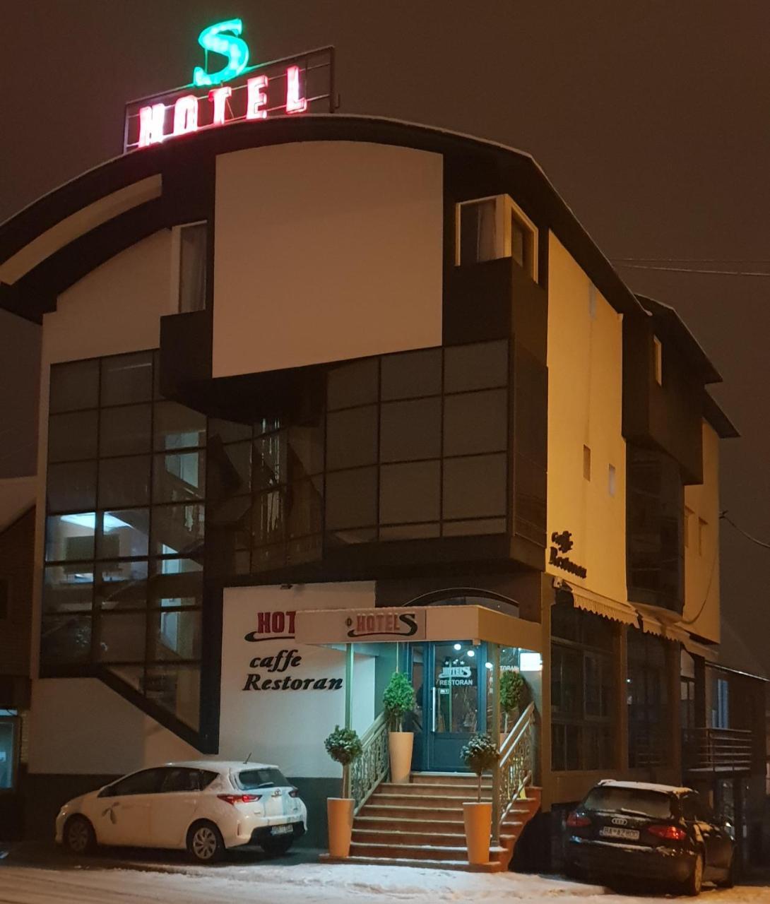 Hotel S Berane Dış mekan fotoğraf